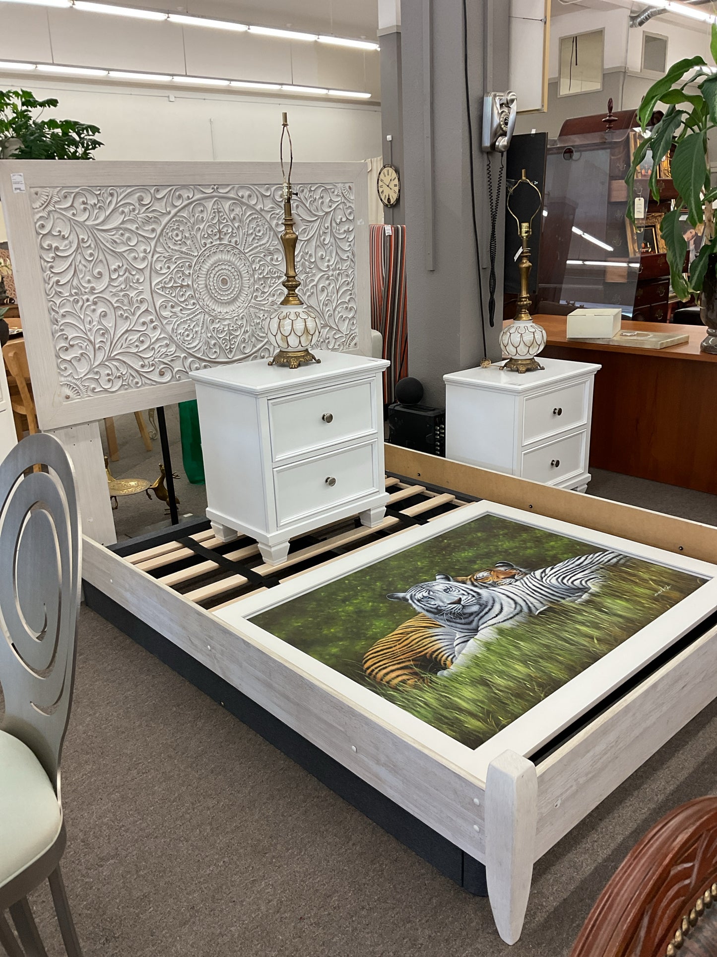 White Wash Wood Queen Size Platform Bed