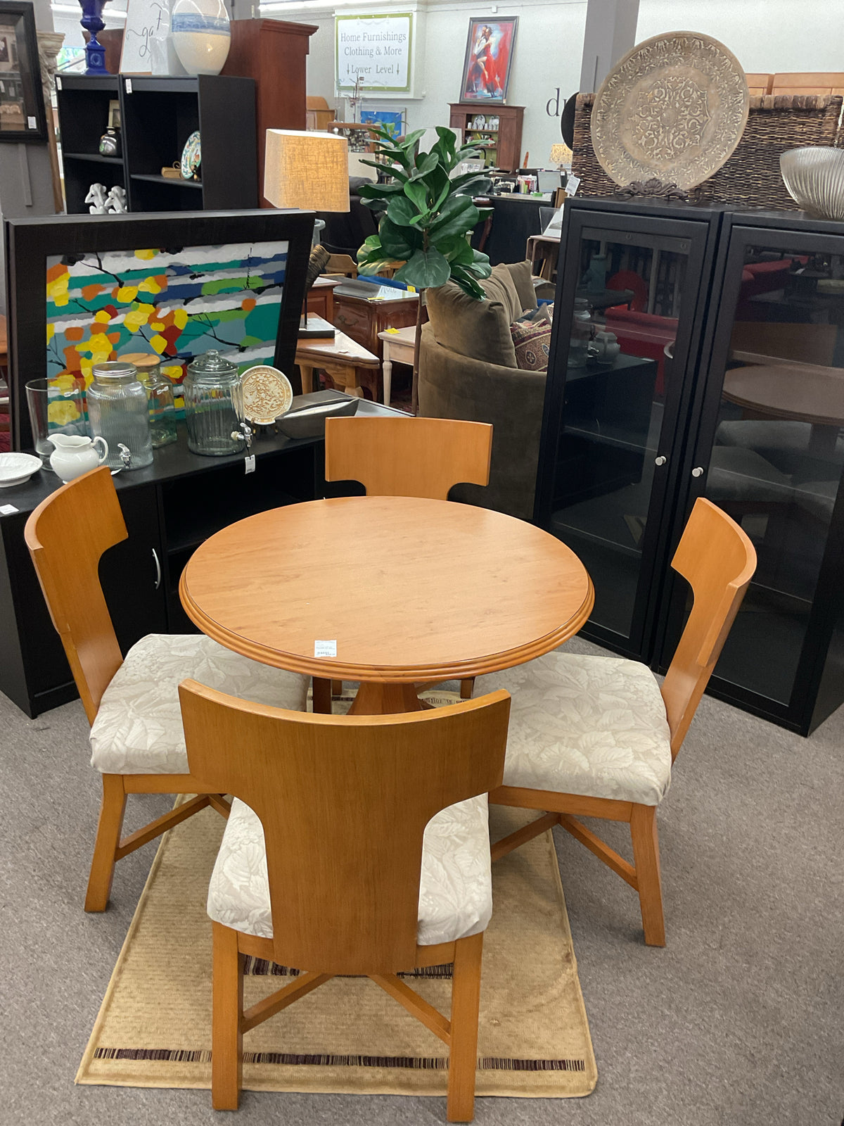 Solid Wood Dinette Set Round Table w/4 Chairs