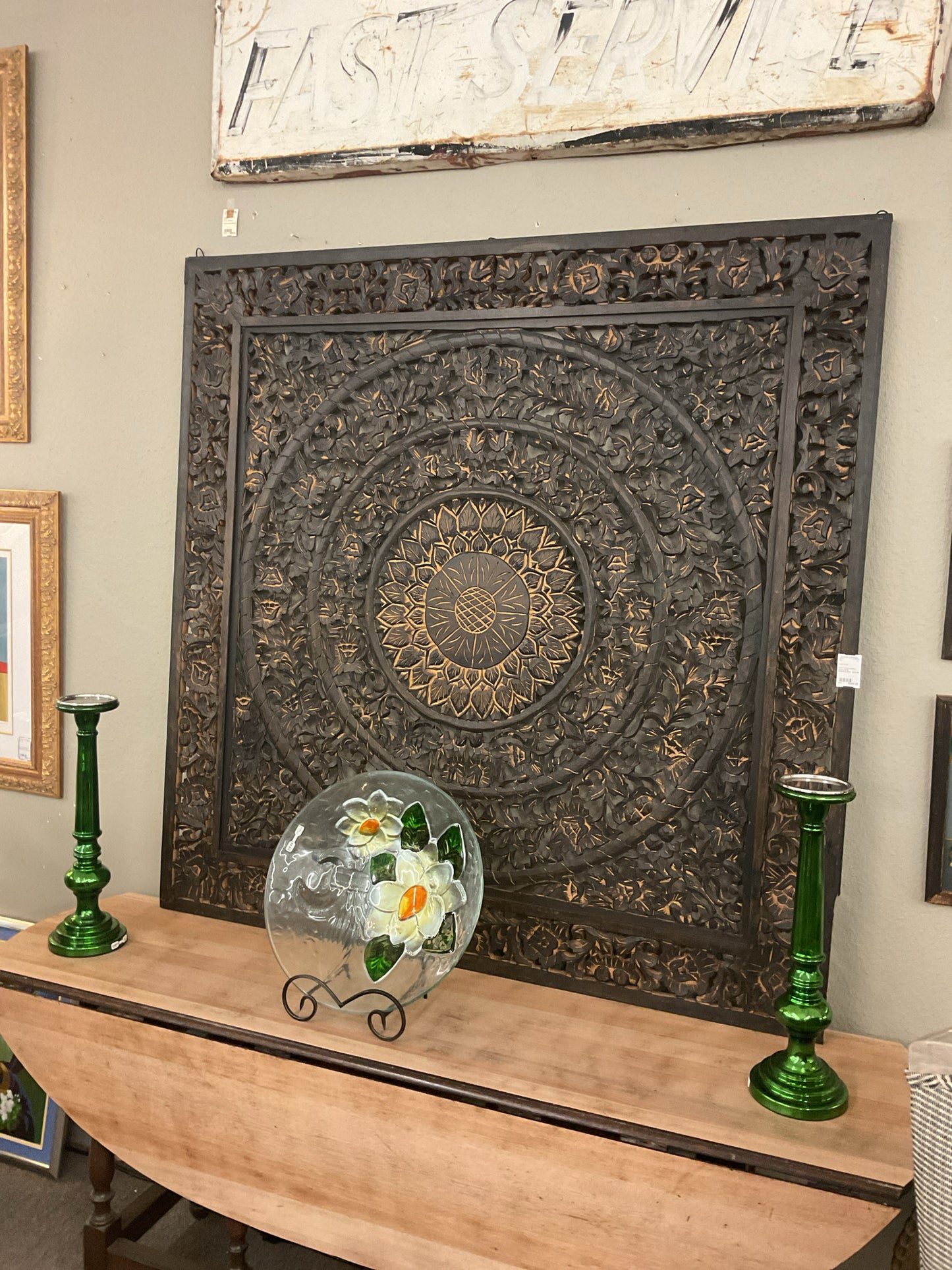 Wood Carved Hanging Screen 60x60