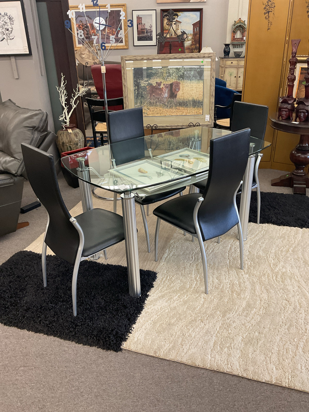 Contemporary Dining Set w/Tempered Glass Table & 4 Chairs