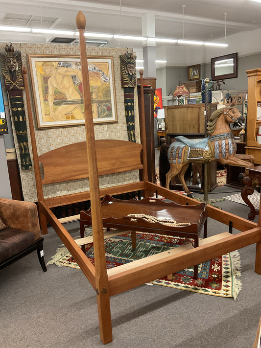 Stickley Cherry Wood  Four Poster Queen Bed Frame