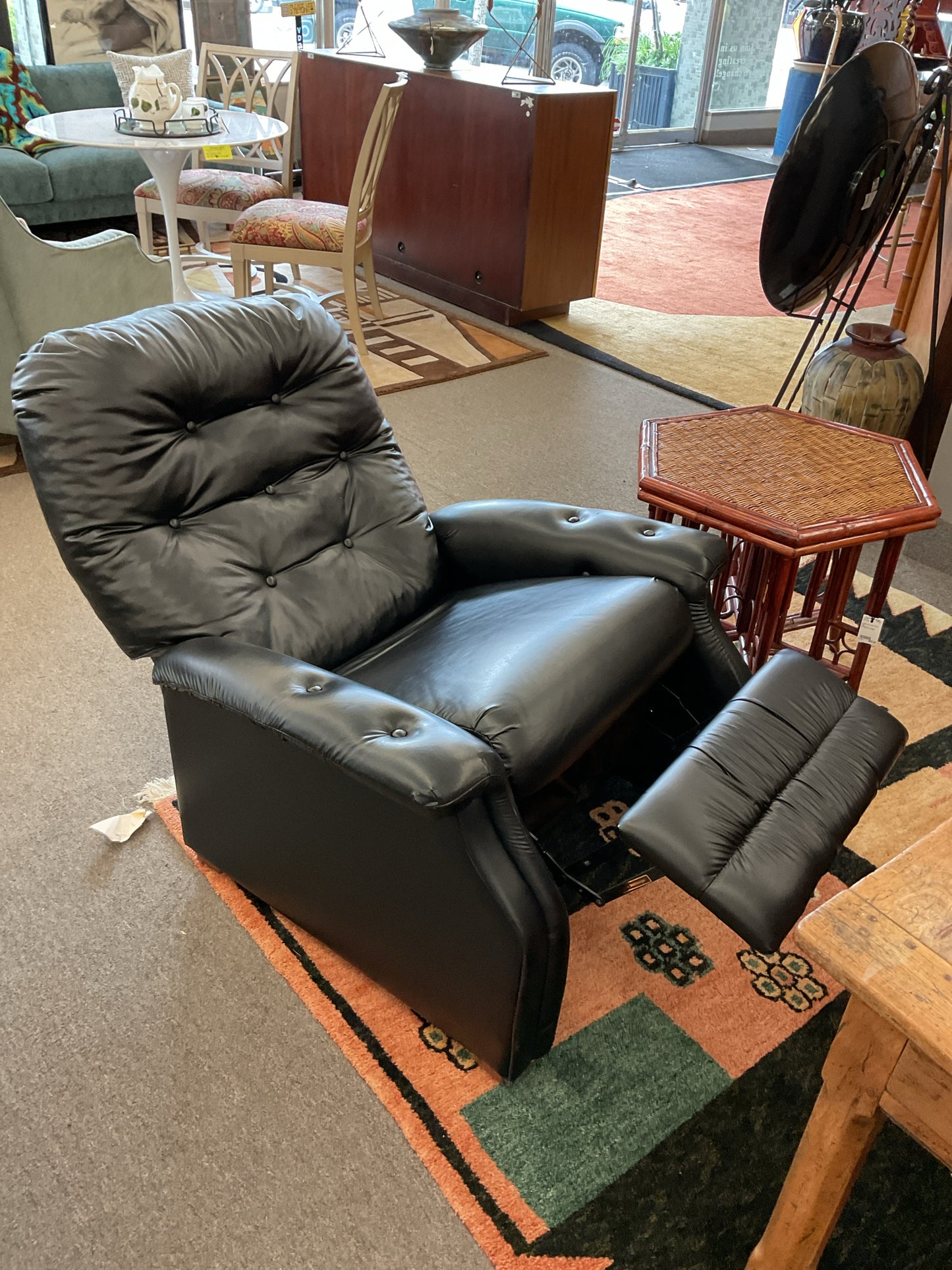 Black Tufted Black Vinyl Recliner