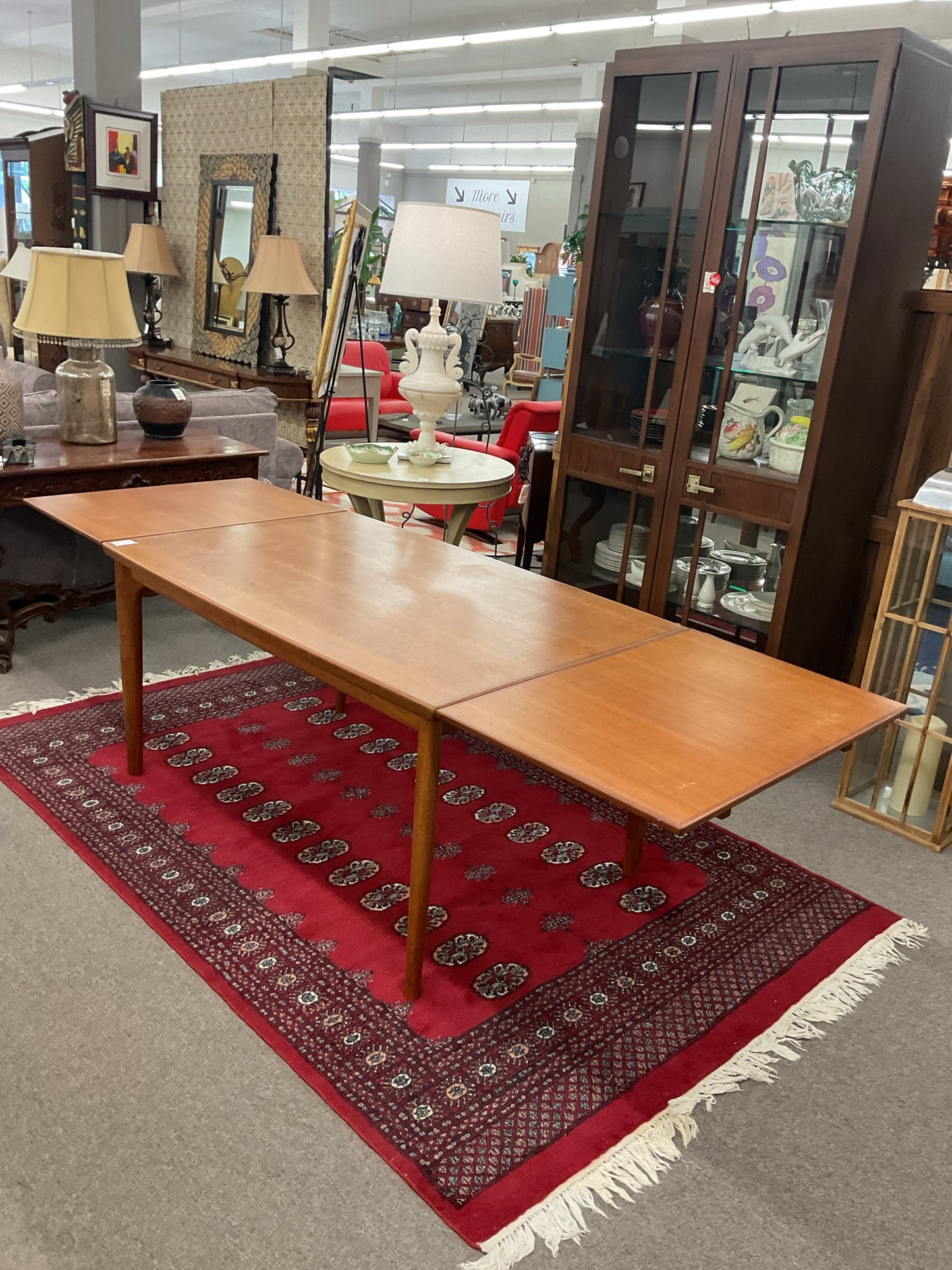 Danish Teak Dining Table w/Hidden Leaves 55x36x29, fully extended 101"L