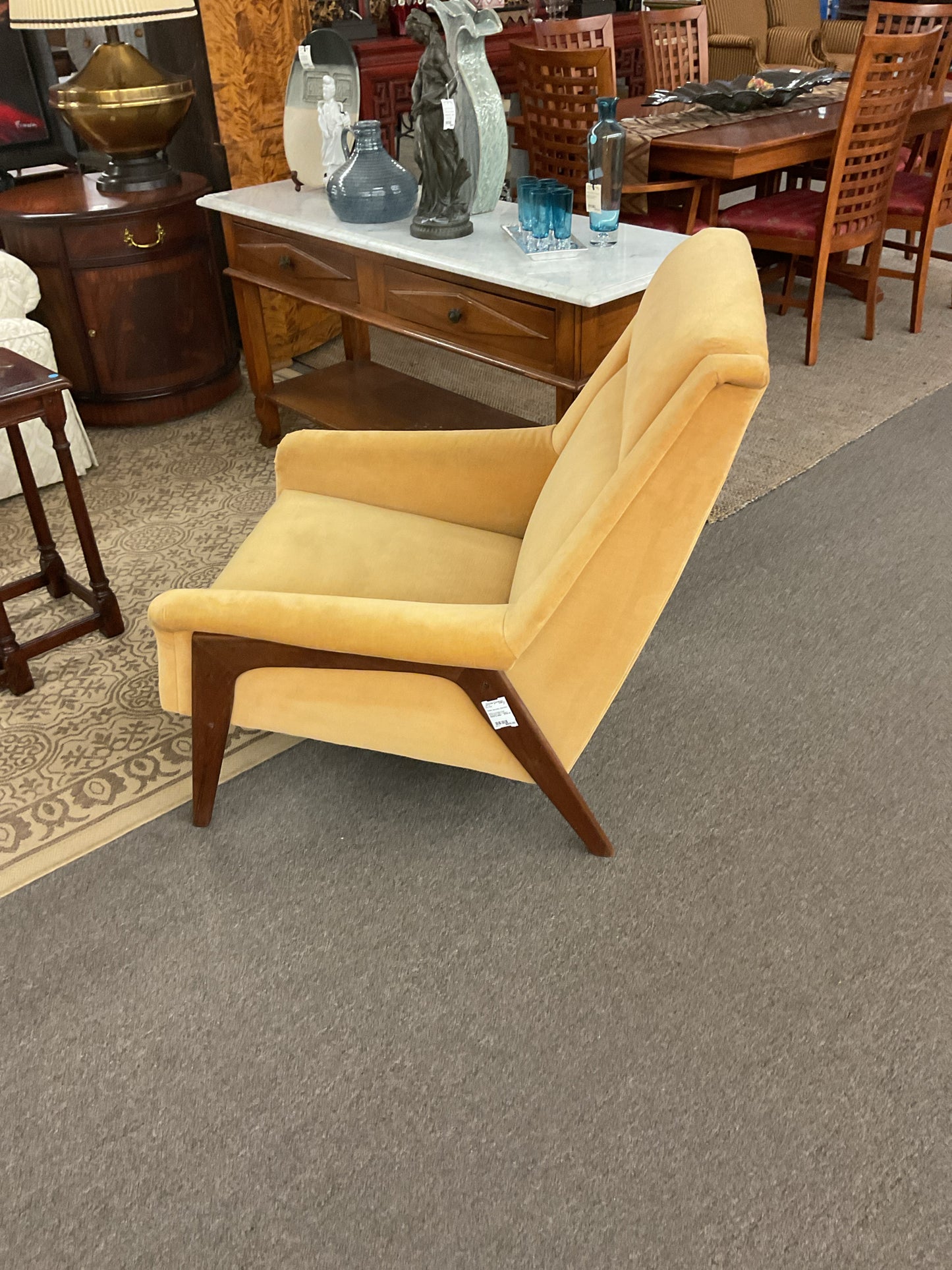 MCM Dux Style Chair