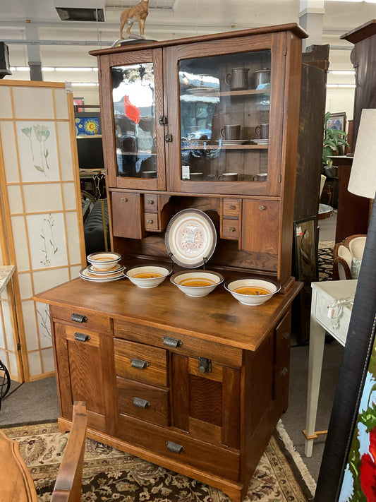 2-piece Hoosier Cabinet / Kitchen Queen circa 1898