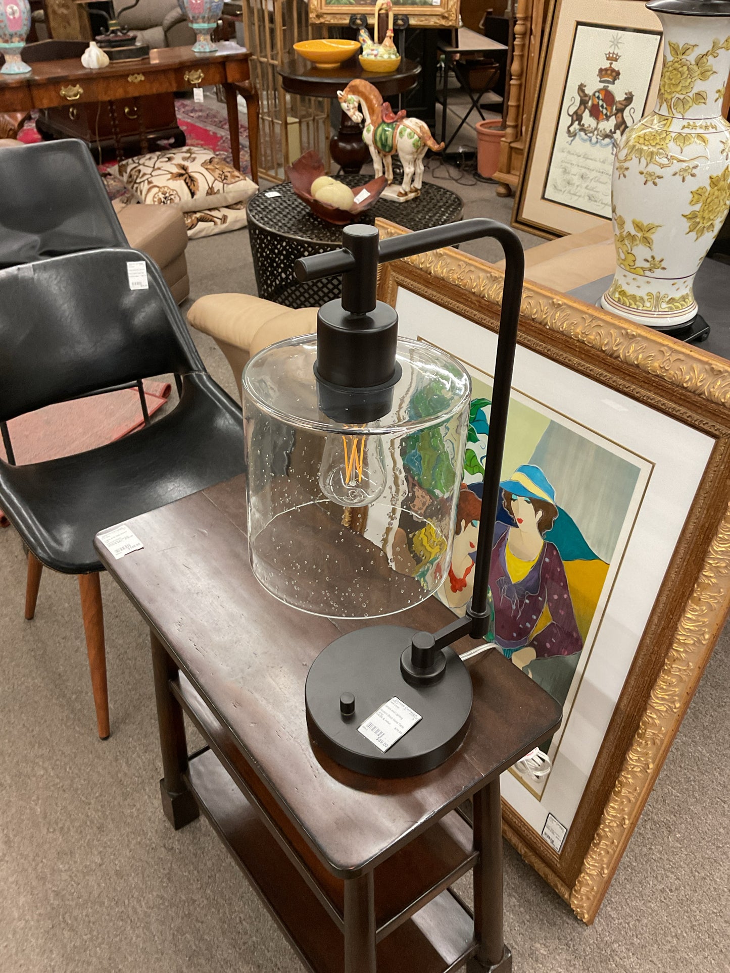 Modern Black Metal Table Lamp