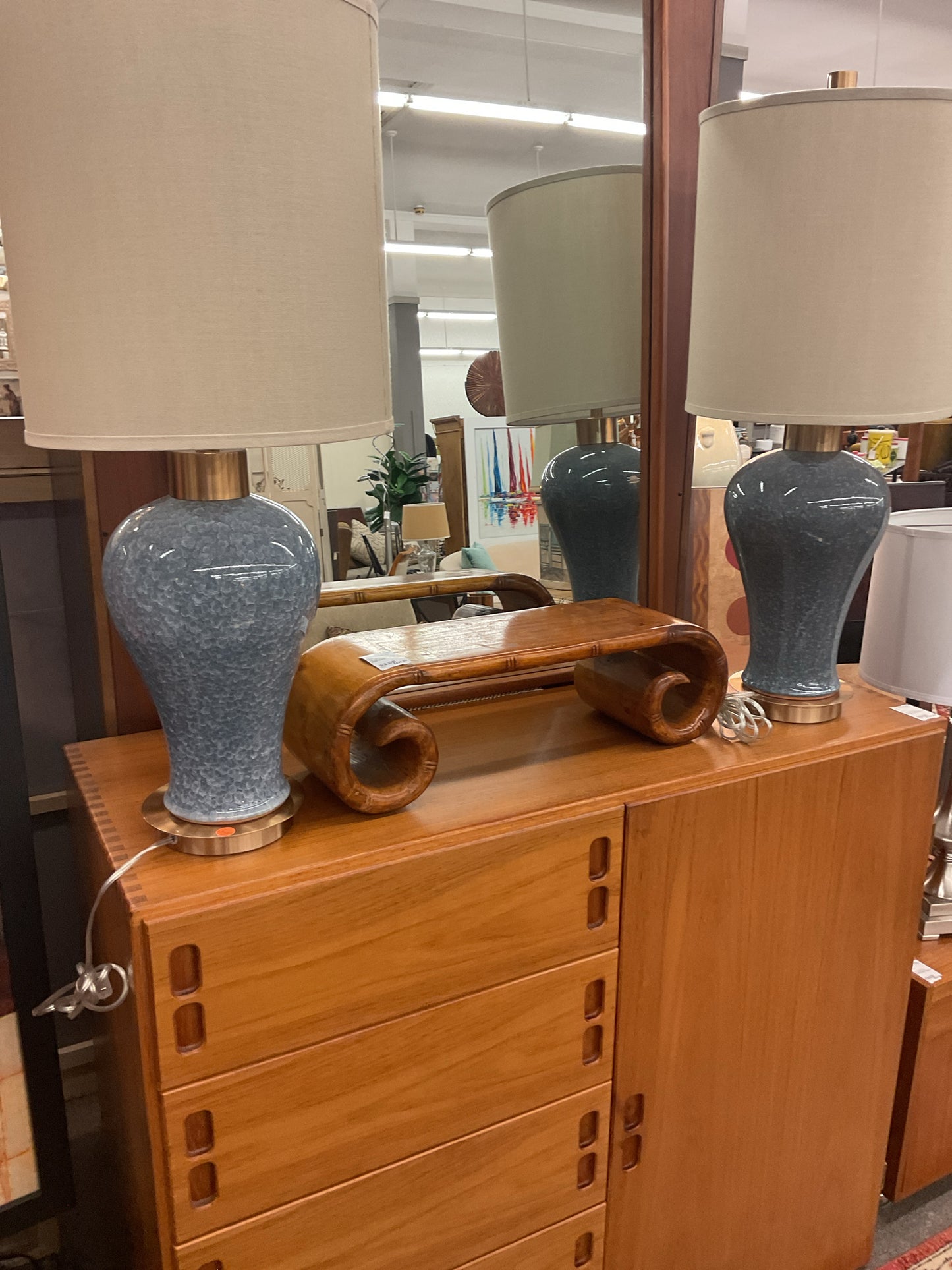Late 19th Century Chinese Carved Hardwood Bamboo Motif Scroll Stand