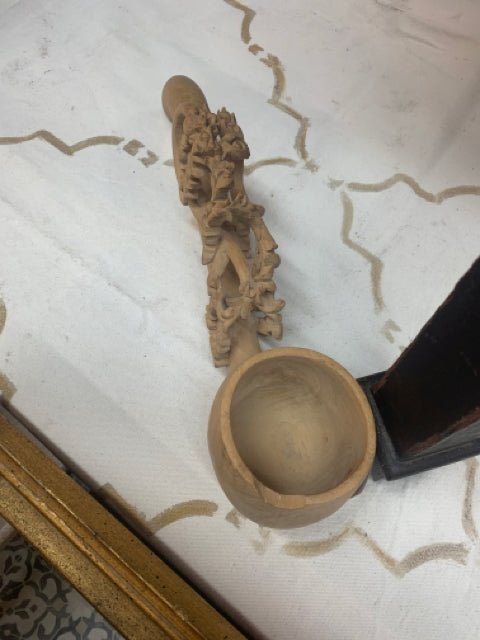 carved laddle - Divine Consign Furniture