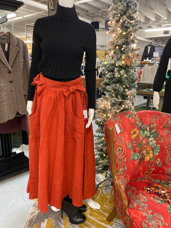 CLOTHING - Divine Consign Furniture