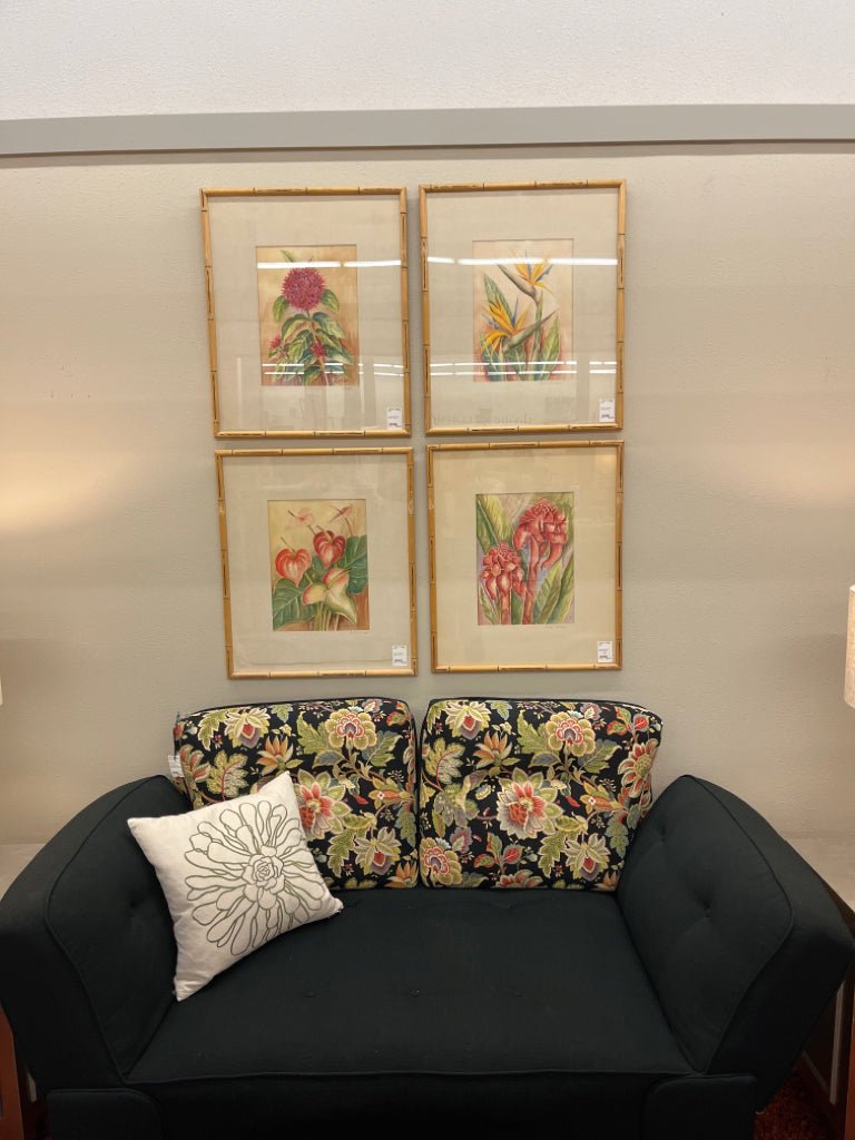 Vintage Hawaiian Flower Painting - Divine Consign Furniture