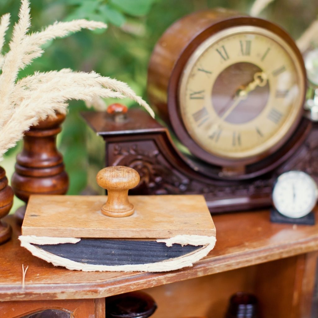 Vintage Collectibles and Decor | Divine Consign Furniture