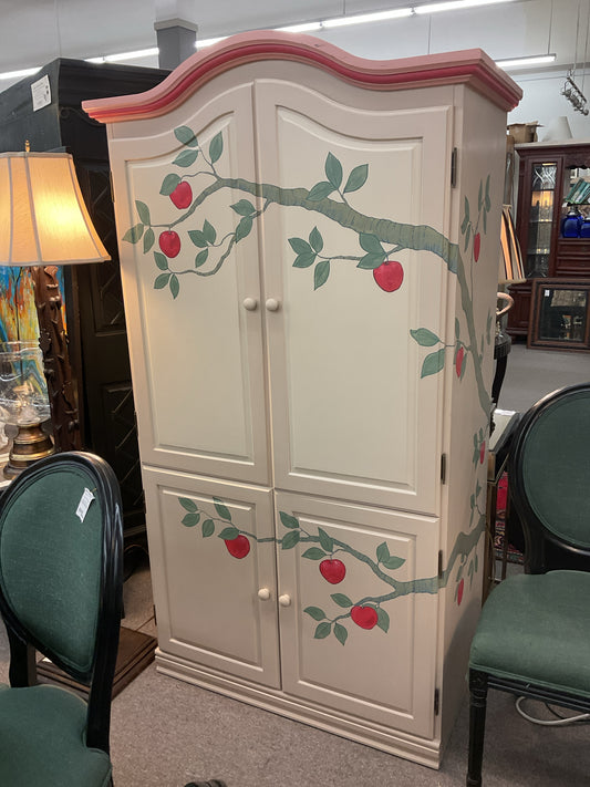 Armoire Handpainted