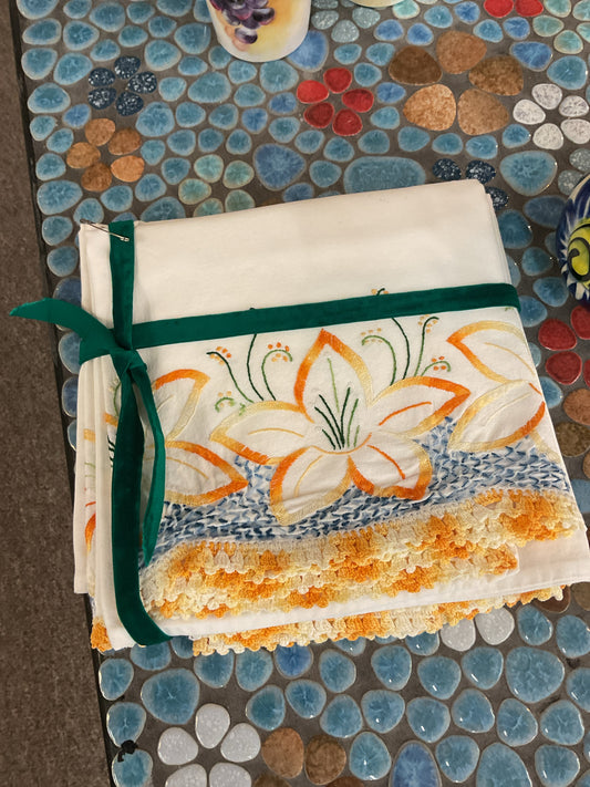 Pillow Case, Viintage Embroidered