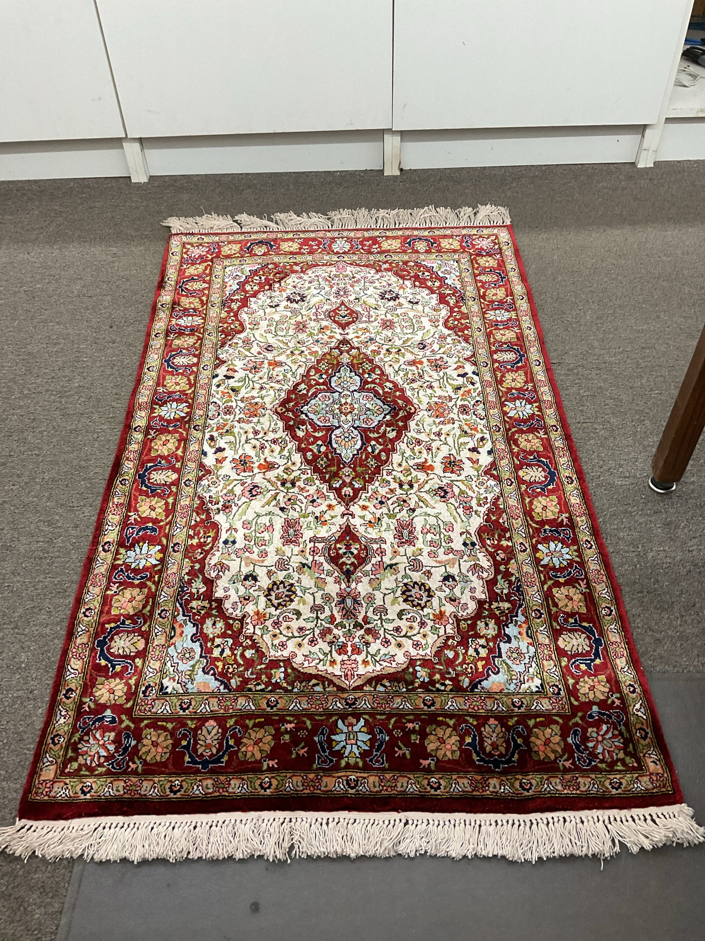 Egyptian Silk Area Rug 29x49"