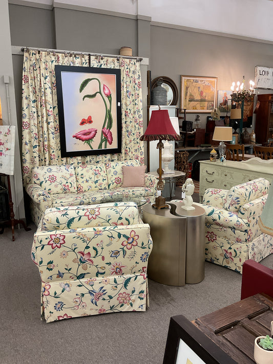 Chintz Furniture Ensamble
