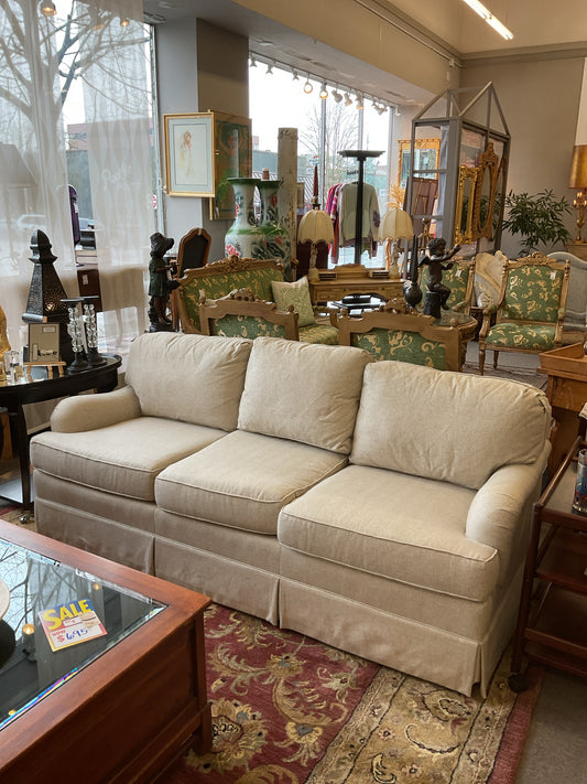 Vanguard Nuzzle Linen Sofa 78"L,36"D,30"H