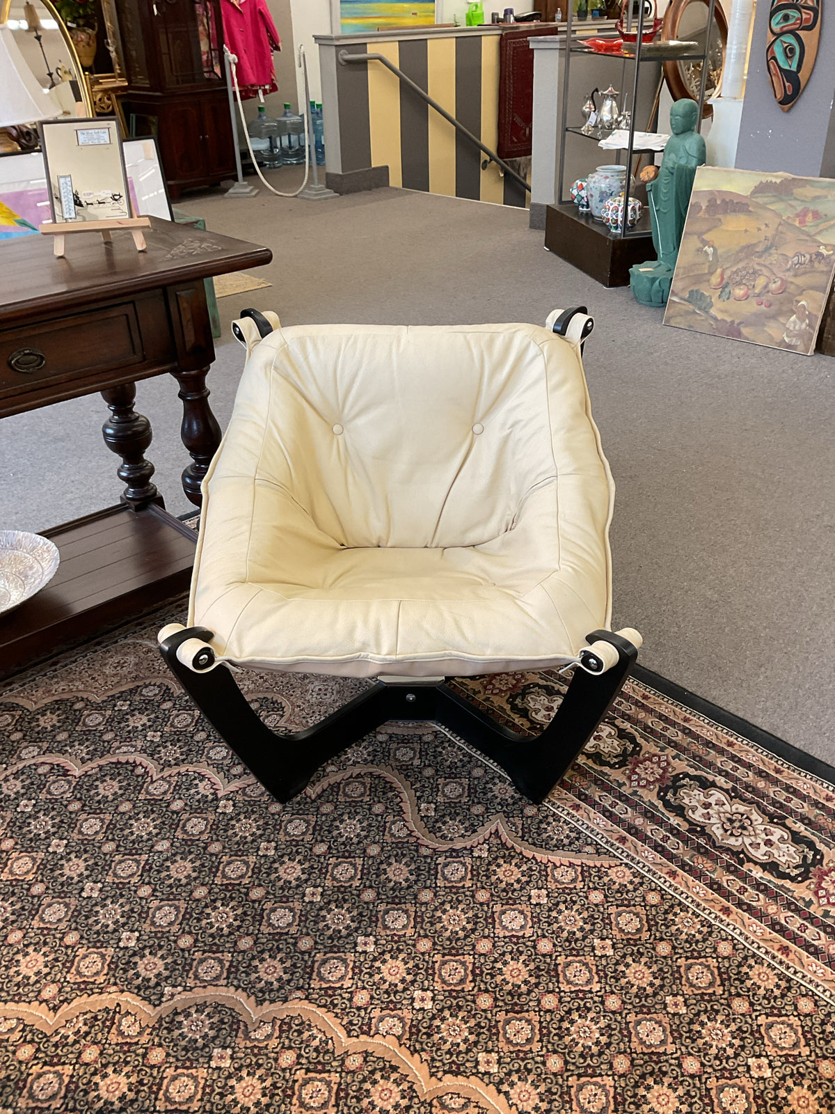 Reproduction Low Back Luna Sling Leather Chair