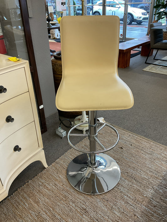 Barstool
