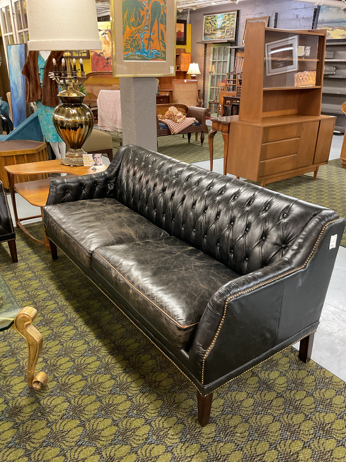 Black Leather Chesterfield Sofa 72"L,31"D,31"H