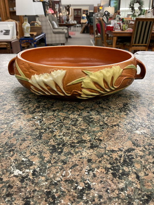 Roseville Freesia Tangerine Handled Bowl 11"