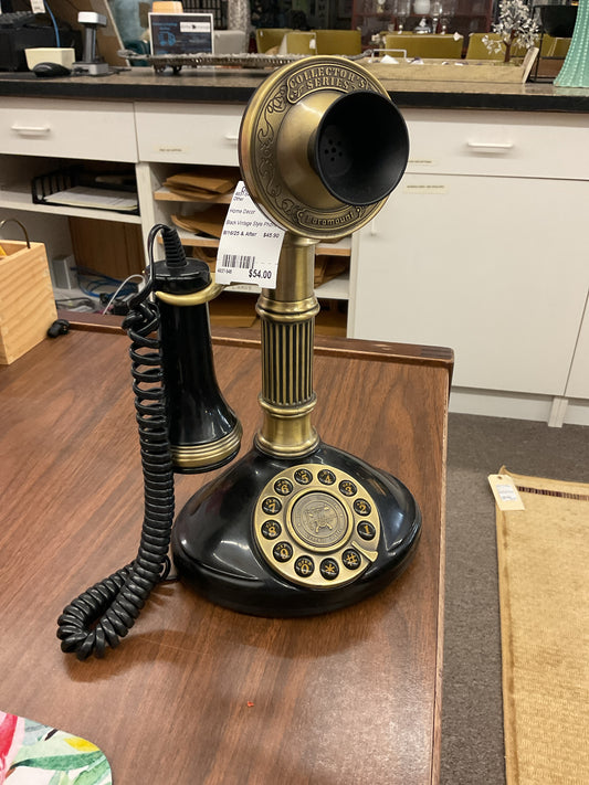 Black Vintage Style Phone