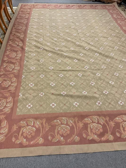 Vintage Neelepoint Rup Green/Cream w/Border 10'x14'