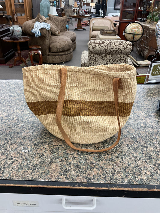 Leather-Strap Sisal Round Tote Shoulder Bag