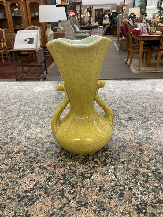RED WING POTTERY GREEN 2 HANDLE VASE # 505