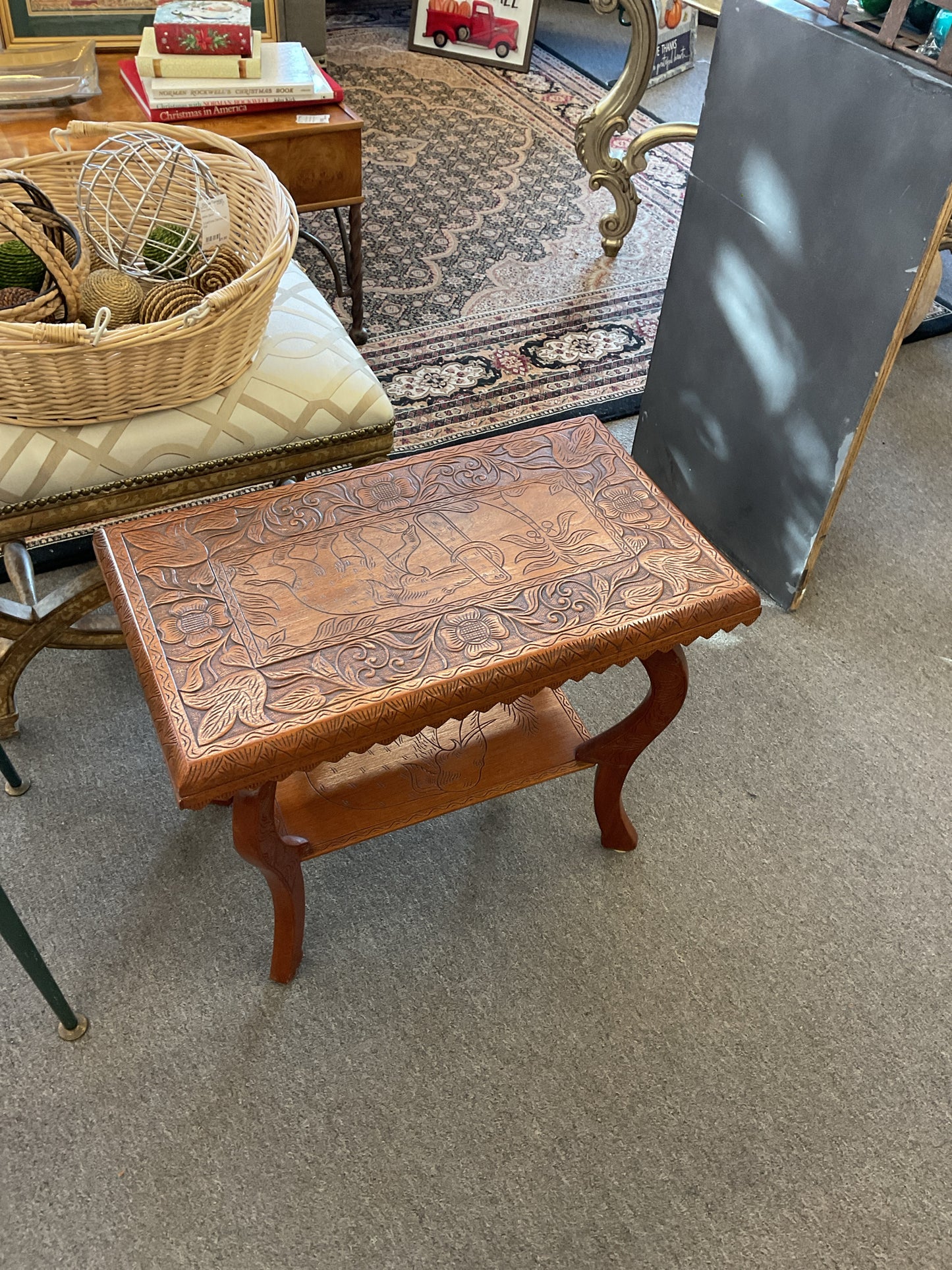 Carved End Table w/Elephant Design
