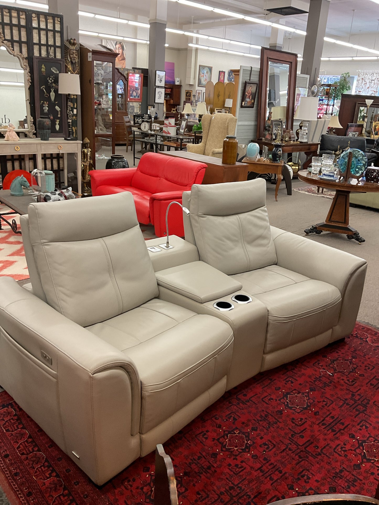 Michael Amini Italian Leather 2-Seater Electrical Reclining Loveseat 86"L,39"D,3