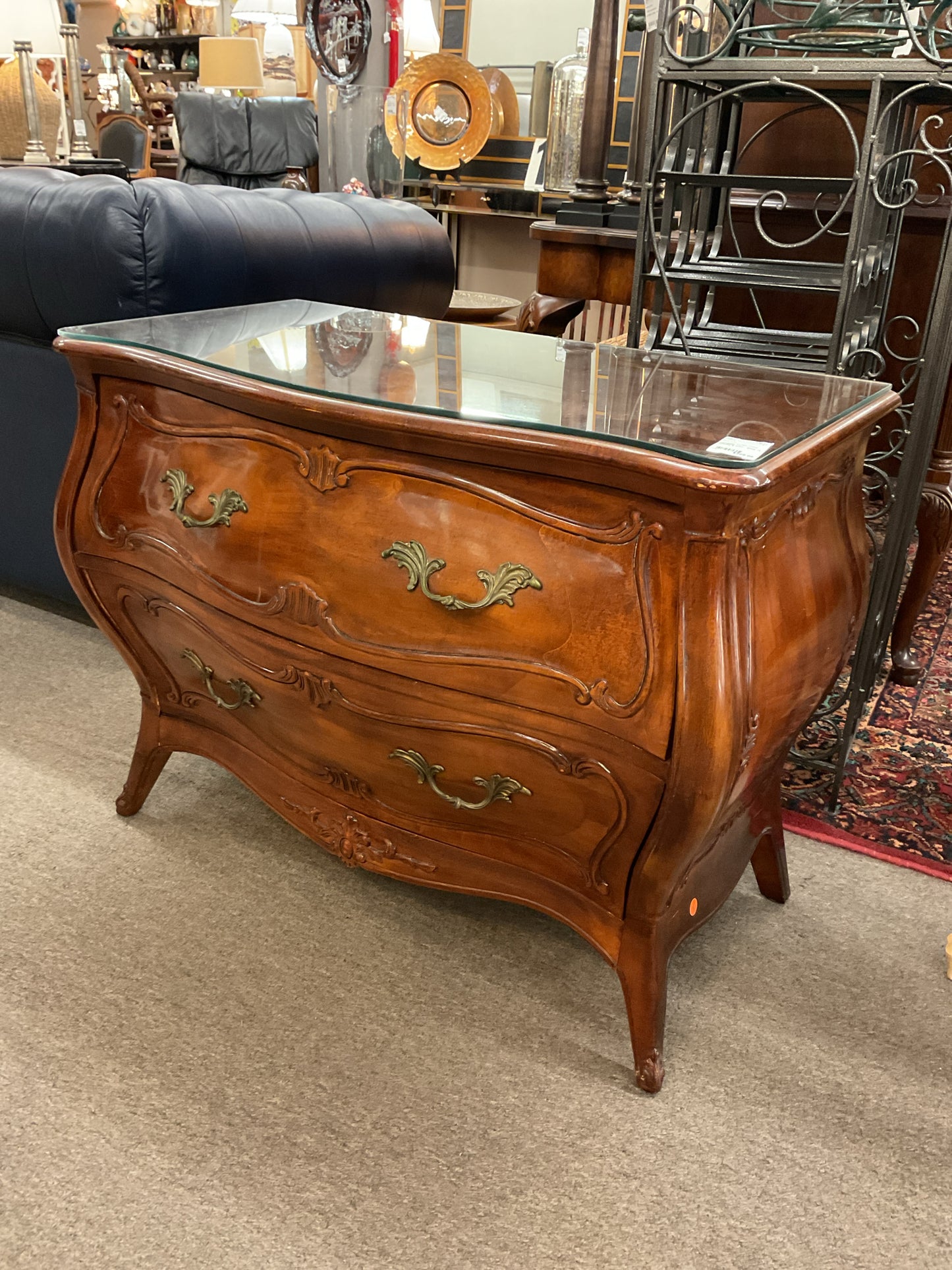 Henredon Bombe Chest  36x18x27