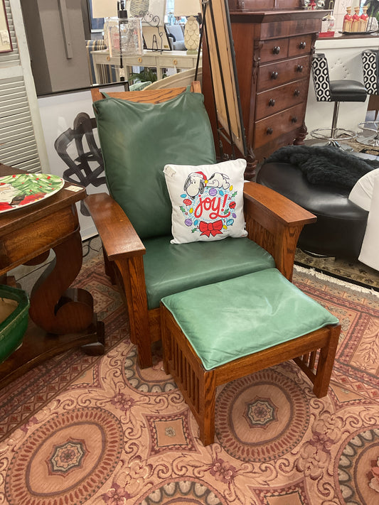 Stickley Spindle Morris Reclining Oak Chair & Ottoman