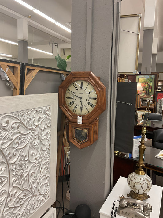 Vintage Ethan Allen Winding Wall Clock