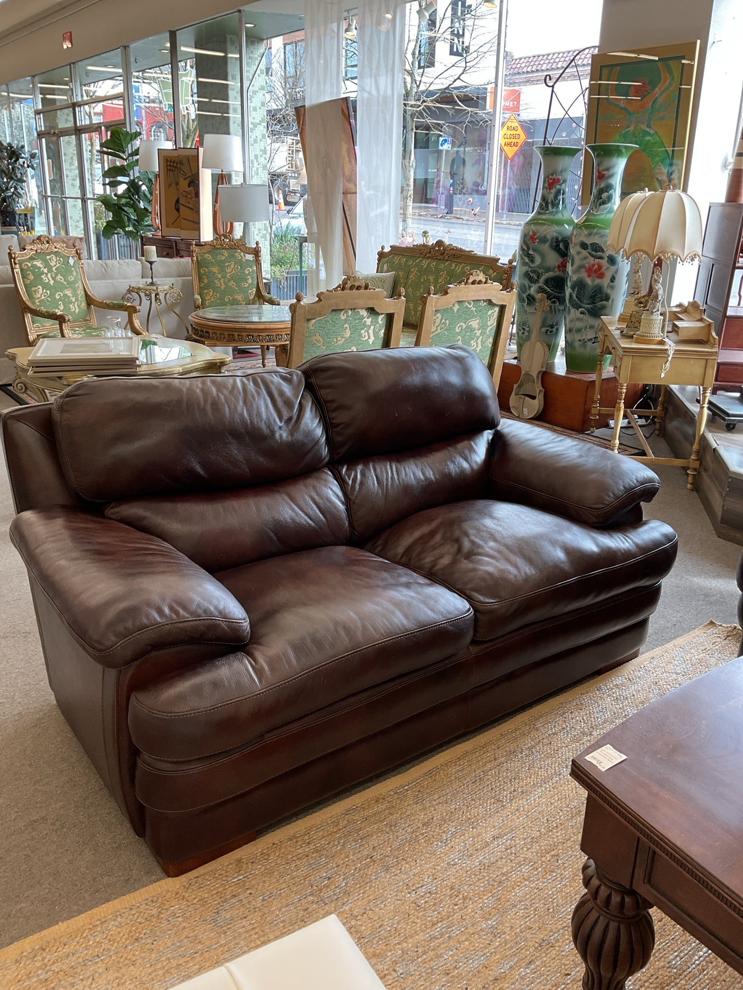 Flexsteel Espresso Brown Leather Loveseat 66"L,41"D,33"H