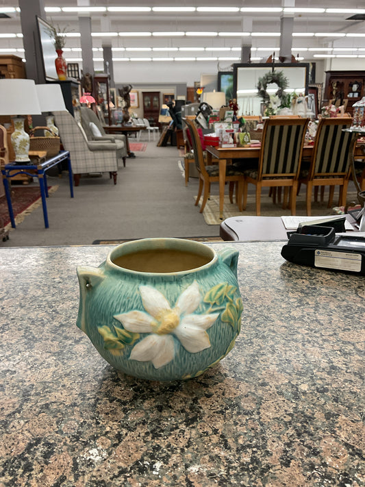 Roseville Clematis Double Handle Vase