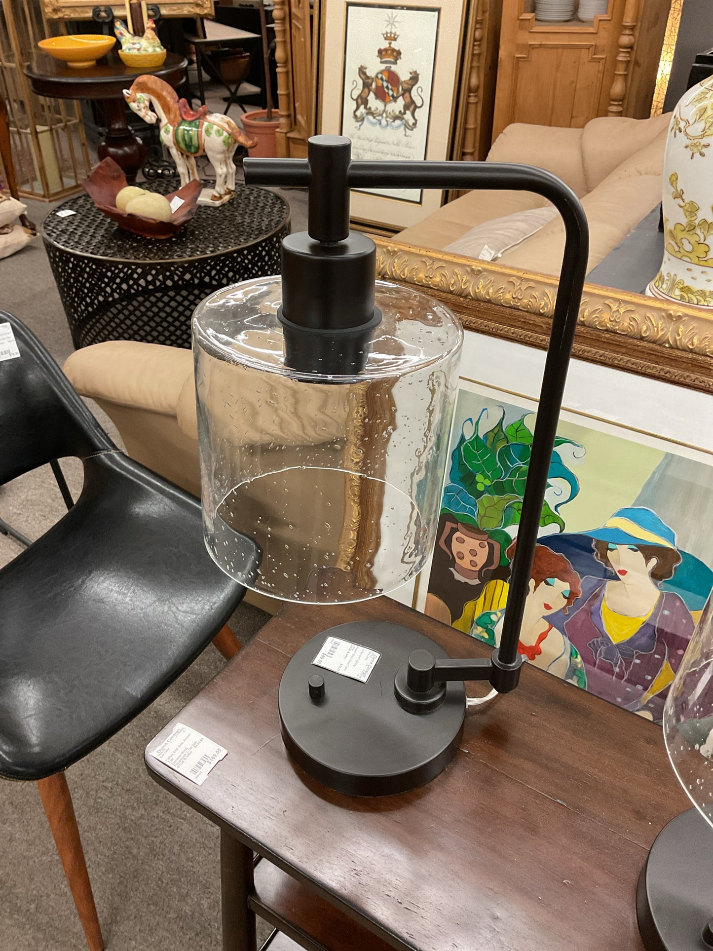 Modern Black Metal Table Lamp