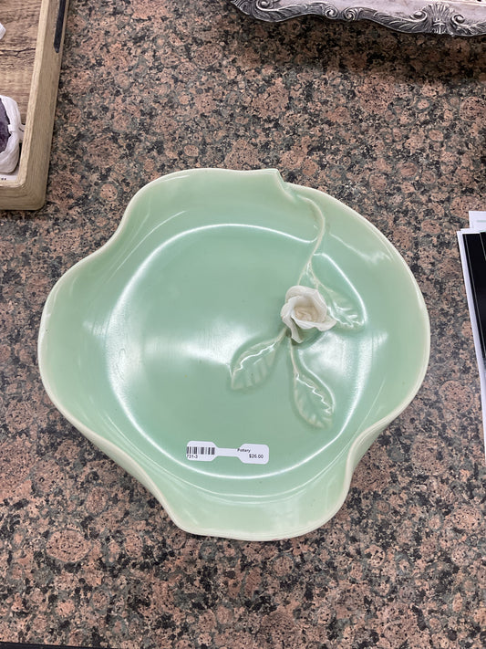 Vintage Pottery Wavy Bowl w/3d Rose