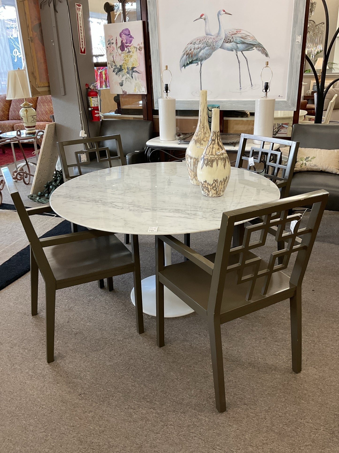 Tulip Marble-top Table