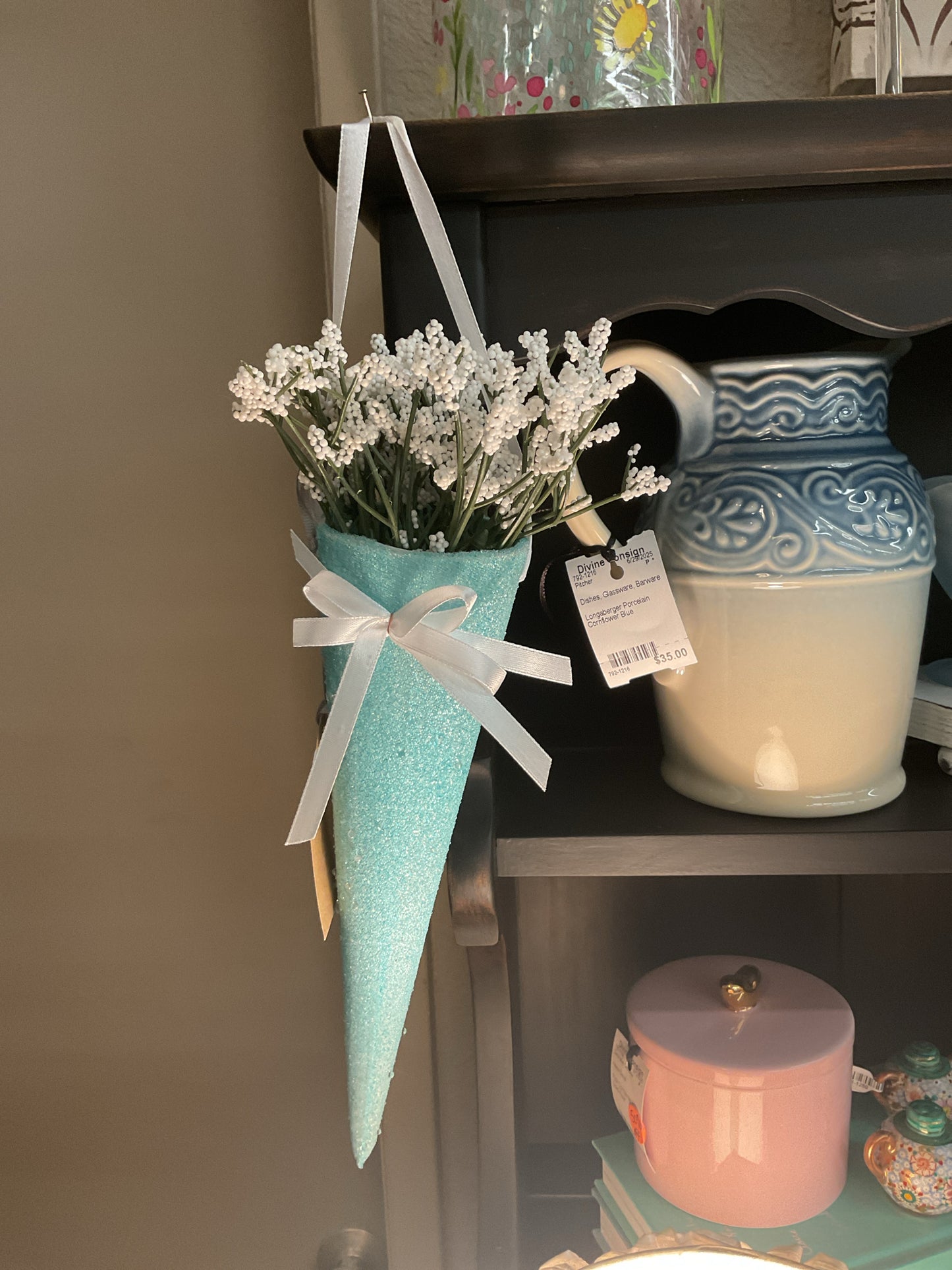 Wall Pocket Vase