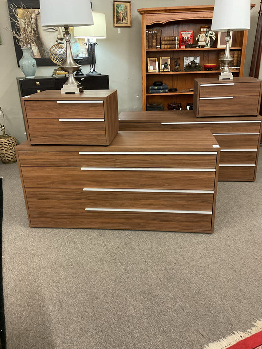 Modern Low Dresser 60"L,21"D,28"H
