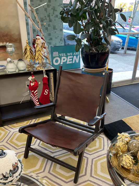 Lounge Chair Loren Modern Style Tobacco Leather