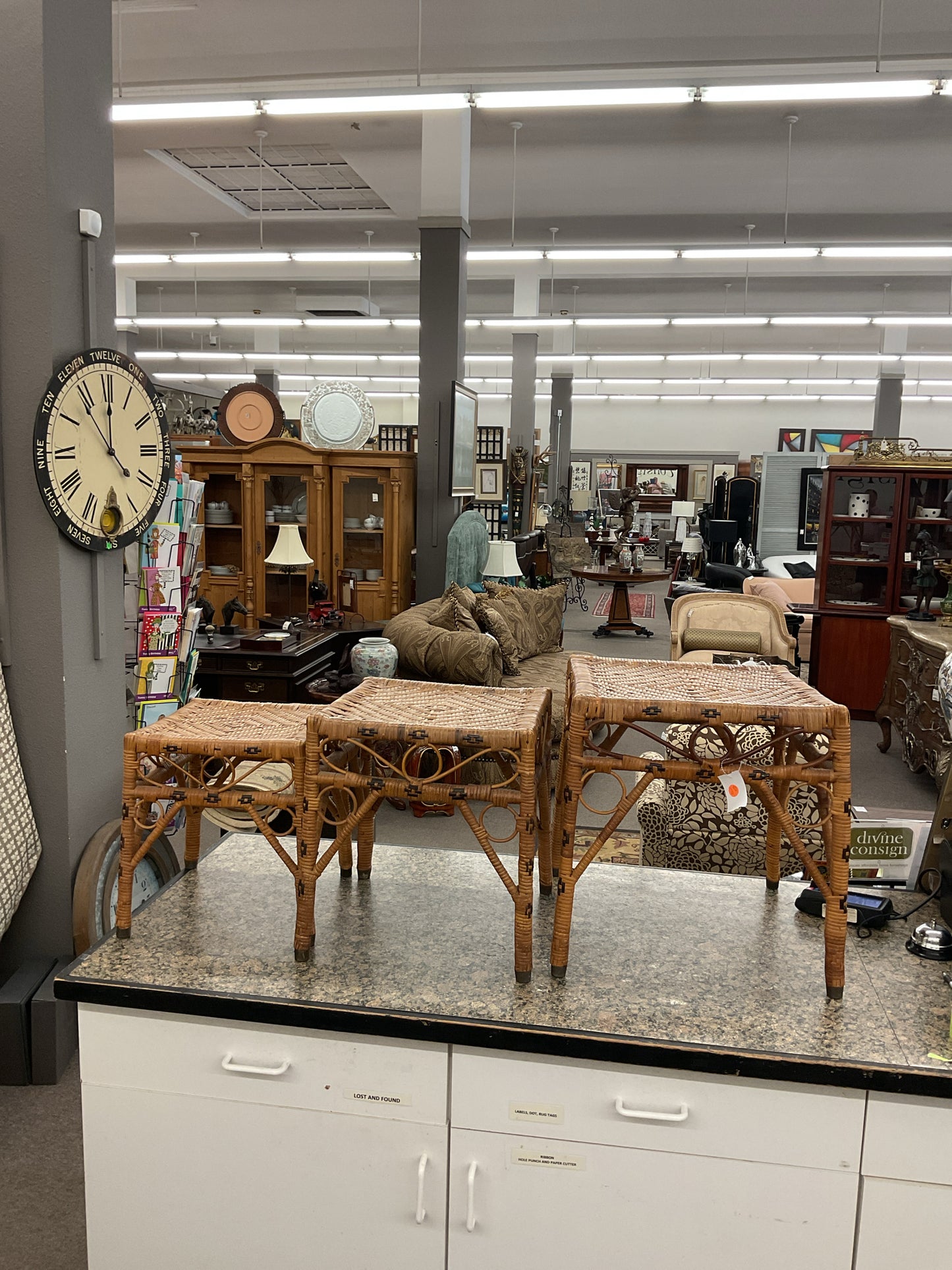 Vintage Wicker Nesting Tables (3)