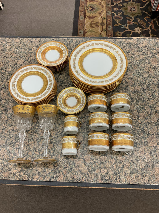 Limoges Ceralene Imperial Gold Dishes (23) pcs