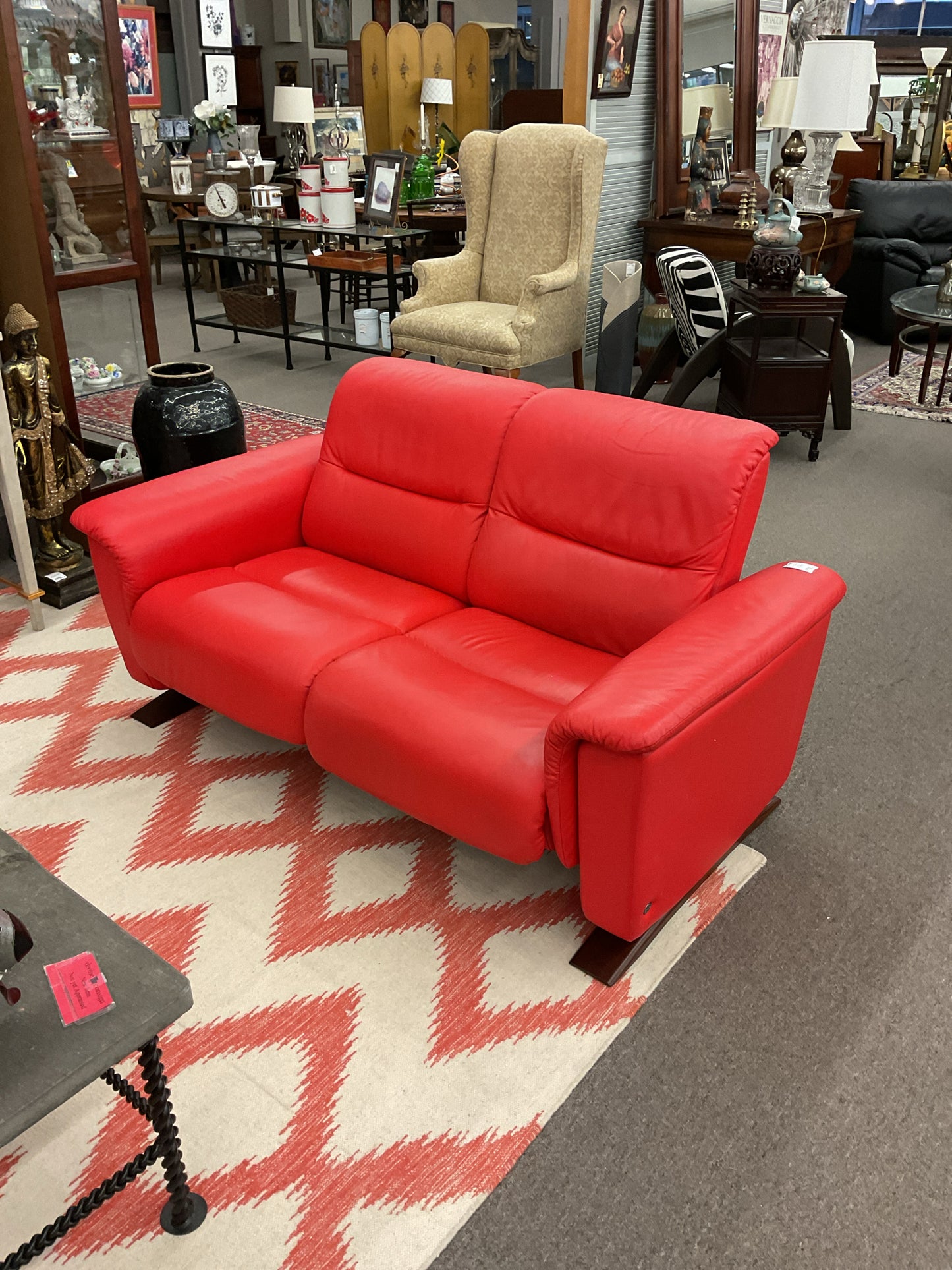 Ekorness Stressless Panorama 2-Seater Sofa 62"L,34"H,35"D