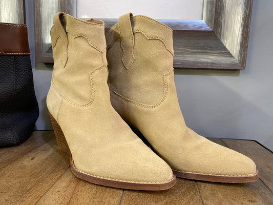 Zodiac Tan Suede Short Cowboy Boot Size 10