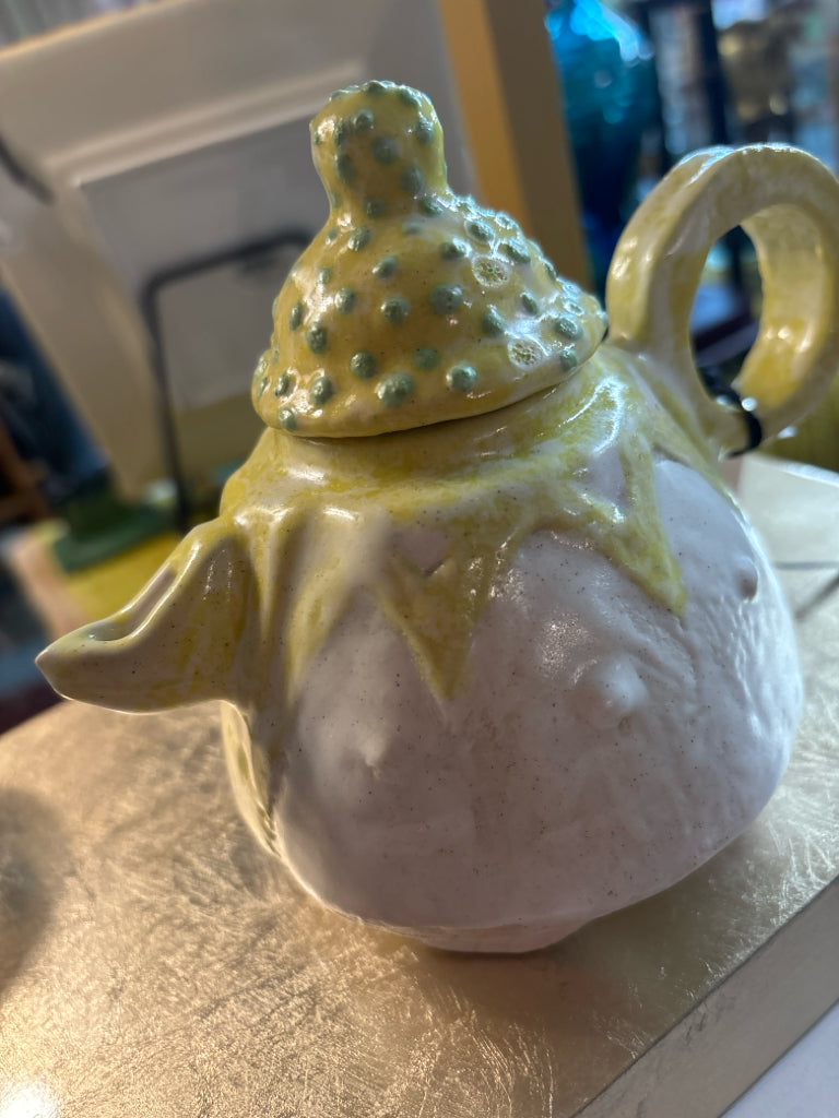 tea pot