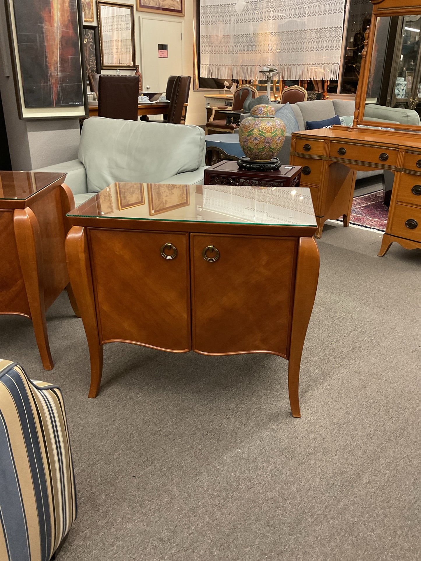 Nightstand w/2doors 32"W,29"H,19"D