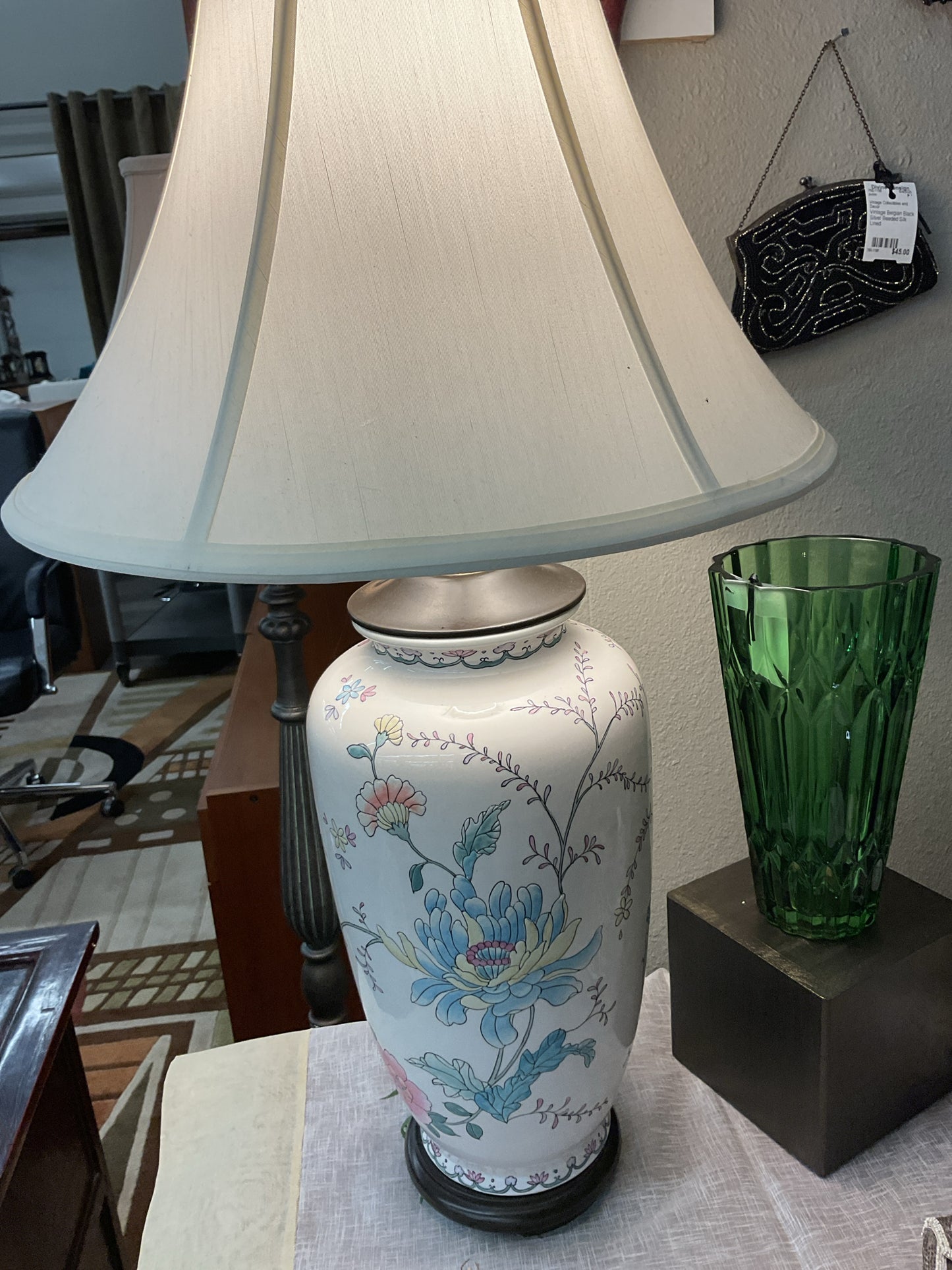 Sweet Floral Lamp