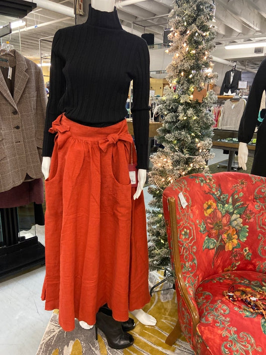 CLOTHING - Divine Consign Furniture